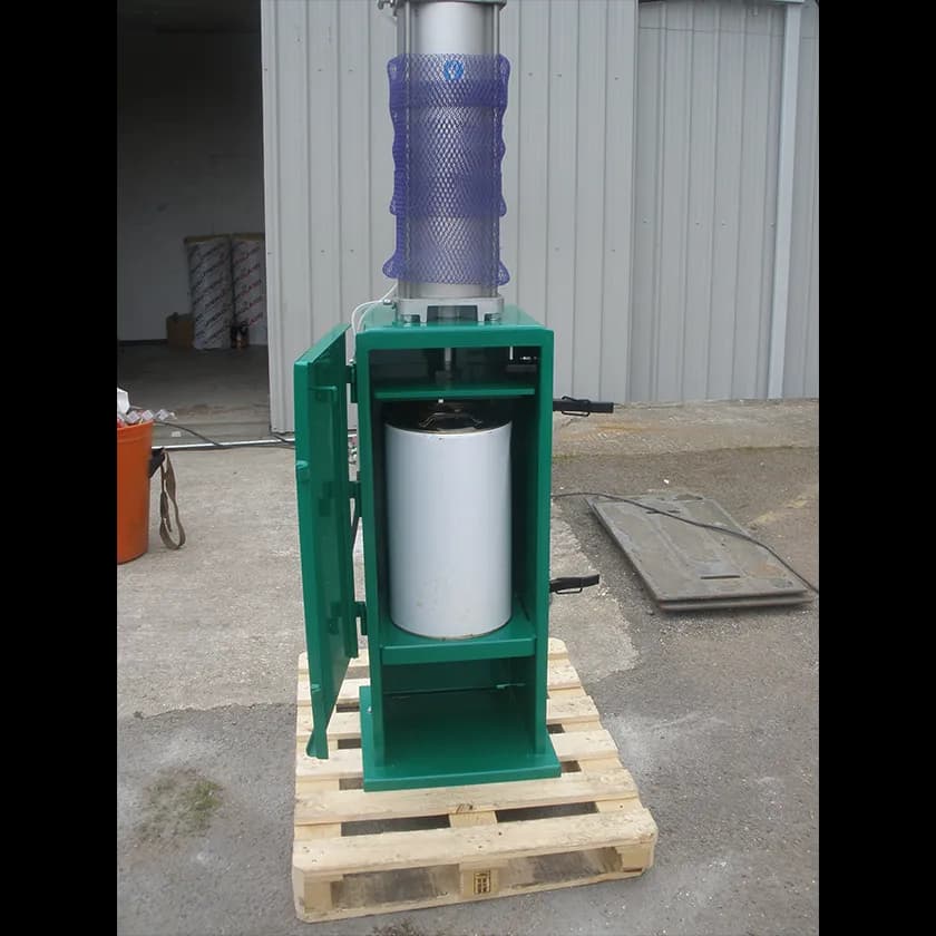 LFA-CC-30-_0002_LFA-CC-30-8