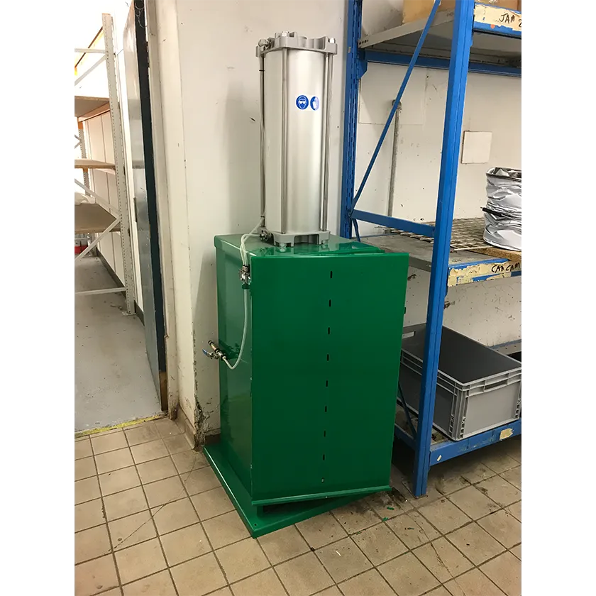 LFA-CC-50_0004_LFA-CC-50-2