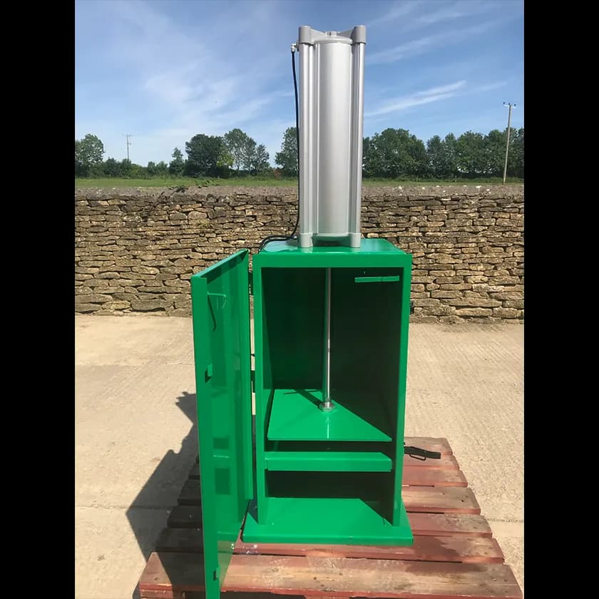 LFA-CC-50_0005_LFA-CC-50-1