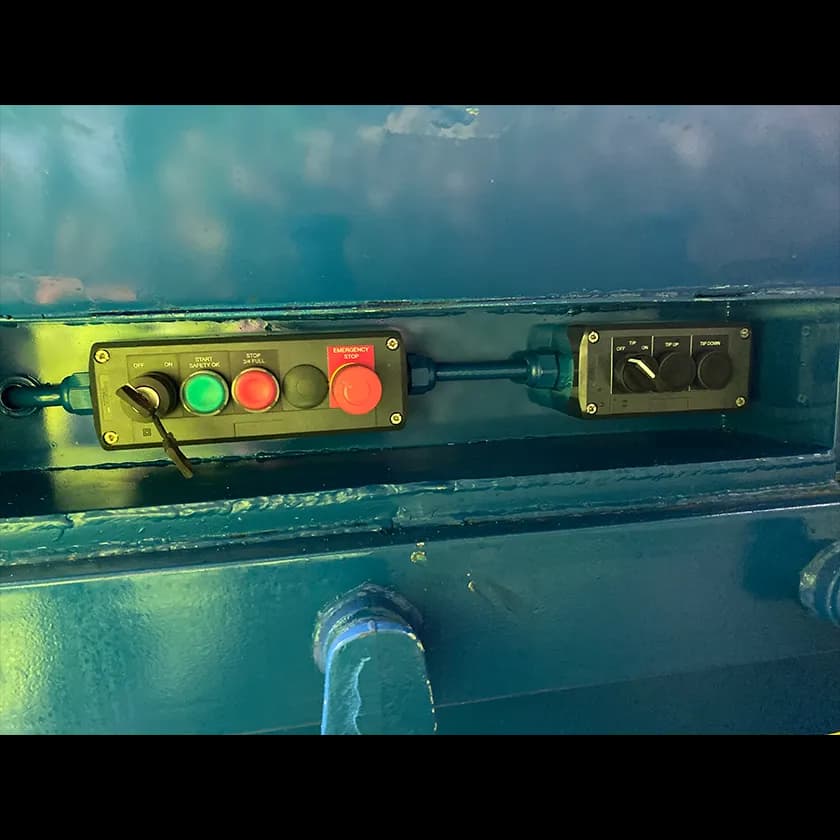 MPB-10-BL_0000_MPB-10-BL-8